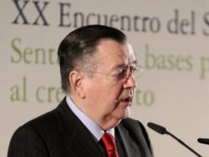 El consejero delegado del Banco Santander, Alfredo S&aacute;enz, durante su intervenci&oacute;n en la inauguraci&oacute;n del XX Encuentro del Sector Financiero.