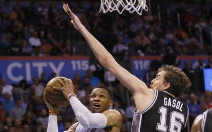 Westbrook y Pau Gasol.