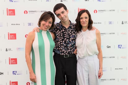 Lola Dueñas, Ana Torrent, Manuel Egozkue