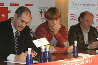 Zubizarreta, Gurpegui y Padilla, durante la conferencia de prensa del martes.