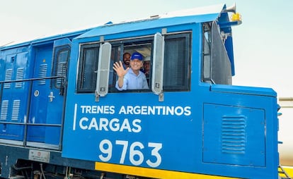Mauricio Macri inaugura en septiembre un nuevo ramal del Belgrano Cargas en la provincia de Chaco.