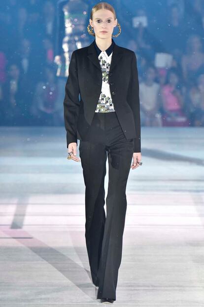 desfile pre fall 2015 christian dior en tokyo