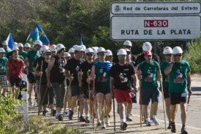 La marcha negra del norte a su llegada ayer a Benavente (Zamora).