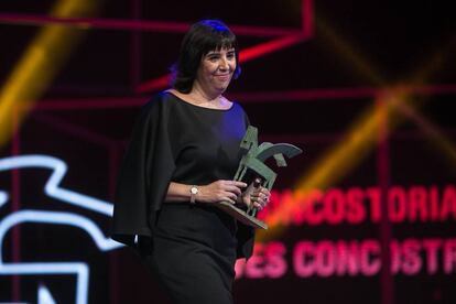 La periodista Nieves Concostrina recoge su galardón por el programa 'Las concostorias cervantinas' de RNE.