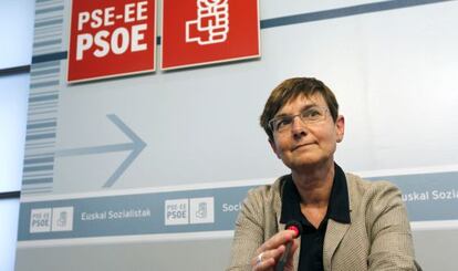 Gemma Zabaleta, durante la rueda de prensa en la sede del PSE-EE en Bilbao.