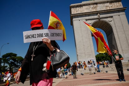 Una marcha apoyada por el PP y Vox reúne a miles de personas en Madrid ...