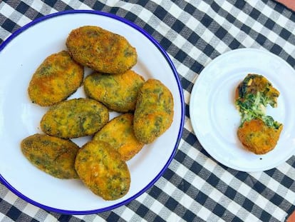 Croquetas de espinacas con pasas y frutos secos