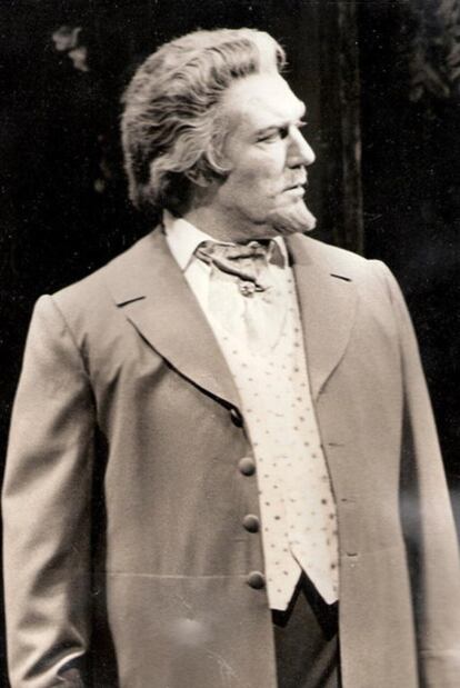 William Walker, en el Metropolitan en 1976.