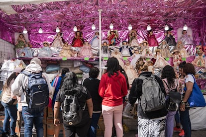 diferentes Niños Dios en la calle de Talavera