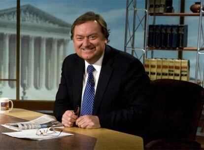 El periodista Tim Russert, en el plató de <i>Meet the press.</i>