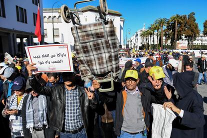 Manifestación contra la carestía de la vida, el domingo en Rabat.