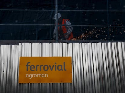 ¿Quiere cobrar el dividendo de Ferrovial? Puede ser en 'cash' o en acciones