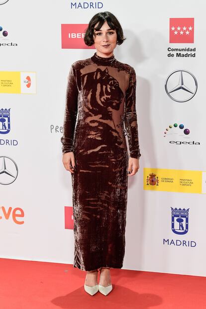 La actriz y guionista Nadia de Santiago apostó por un diseño de la firma canaria Melián Lanzarote.