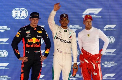 Hamilton, entre Verstappen y Vettel.