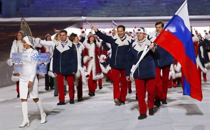 El equipo ruso, en la ceremonia de los Juegos de Sochi 2014.