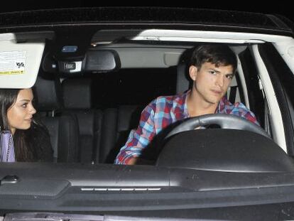 Mila Kunis y Ashton Kutcher, en una imagen de julio de 2012.