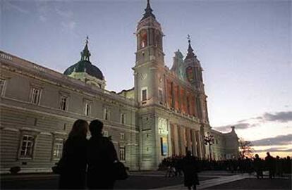 Catedral de La Almudena, donde se celebrará la boda.