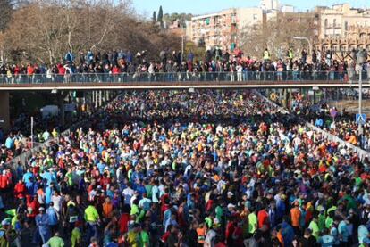 La línia de sortida de la Marató de Barcelona.