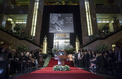 Homenaje a Jos&eacute; Luis Cuevas en el Palacio Nacional de Bellas Artes 