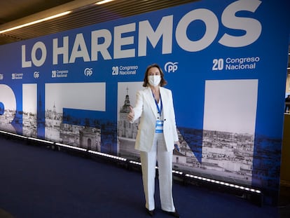 La secretaria general del Partido Popular, Cuca Gamarra, el sábado en el congreso del PP en Sevilla.