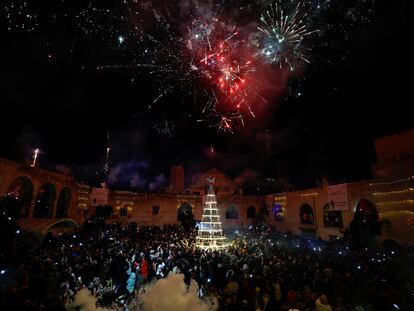 Los festejos en Mosul (Irak) por la llegada del Año Nuevo.