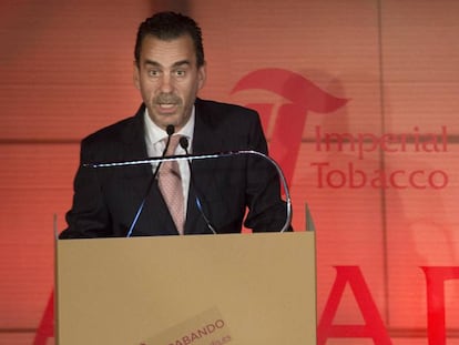 Juan Arrizabalaga, presidente de Altadis, en el congreso del contrabando de tabaco en Sevilla.