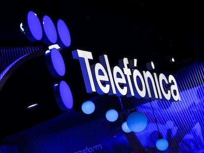 Logo de Telefónica en el Mobile World Congress en Barcelona
