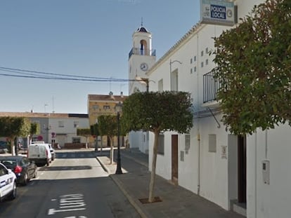Calle en la que se produjo el suceso, en la localidad valenciana de San Antonio de Benagéber.