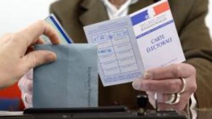 Revés electoral de los socialistas franceses en las elecciones municipales