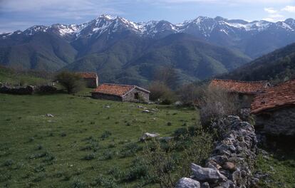 Invernales de Igüedri, bajando desde el Cable hacia Espinama