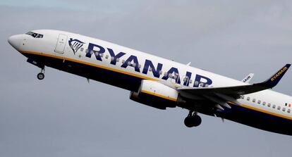 Un avión de Ryanair en el aeropuerto de Manchester