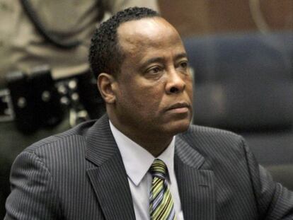 Conrad Murray, en una imagen del juicio por la muerte de Michael Jackson, en 2011.