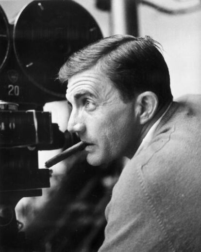 Blake Edwards durante un rodaje en 1965.