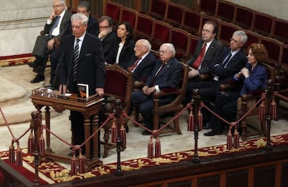 El premio Nobel Mario Vargas Llosa, durante la presentaci&oacute;n de la edici&oacute;n conmemorativa del cincuentenario de &#039;La ciudad y los perros&#039;, el pasado mes de junio en Madrid