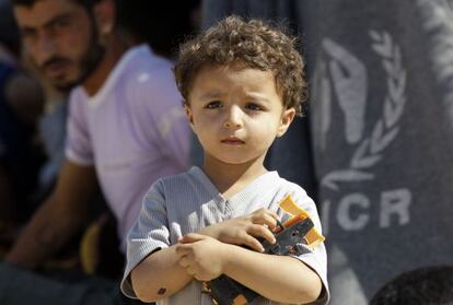 Un niño sirio en un campo de refugiados en la frontera con Jordania.