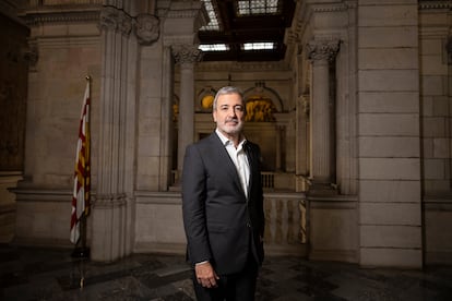 El alcalde Jaume Collboni, el jueves en el Ayuntamiento de Barcelona, tras la entrevista.