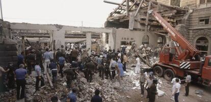 La estación de tren de Bolonia, el 2 de agosto de 1980, tras la explosión que mató a 85 personas