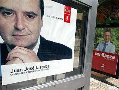Carteles electorales del PSN y UPN en la pasada campaña electoral.