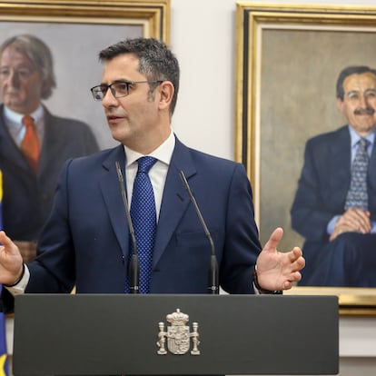 El nuevo ministro de la Presidencia, Félix Bolaños, interviene tras recibir su cartera ministerial en la sede ministerial, a 12 de julio de 2021, en Madrid (España). El traspaso de carteras se efectúa después de que el nuevo ministro haya prometido su cargo ante el Rey y después de que el BOE publicara este lunes dos reales decretos con los cambios anunciados el pasado sábado por el presidente del Gobierno para la remodelación del Ejecutivo de coalición del PSOE y Unidas Podemos.
12 JULIO 2021;COALICIÓN;GOBIERNO;NUEVOS MINISTROS;MINISTRA;VICEPRESIDENTE
EUROPA PRESS/R.Rubio.POOL
12/07/2021