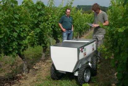 Pruebas de VineRobot en la cooperativa de Les Vignerons, el pasado verano.