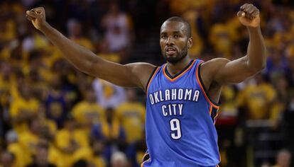 Serge Ibaka, en un partido co los Thunder. 