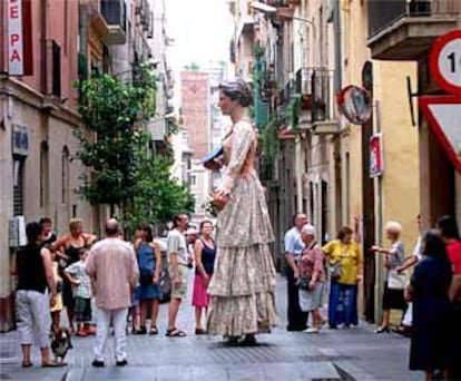 El pasacalle de ayer por la mañana en Gràcia.