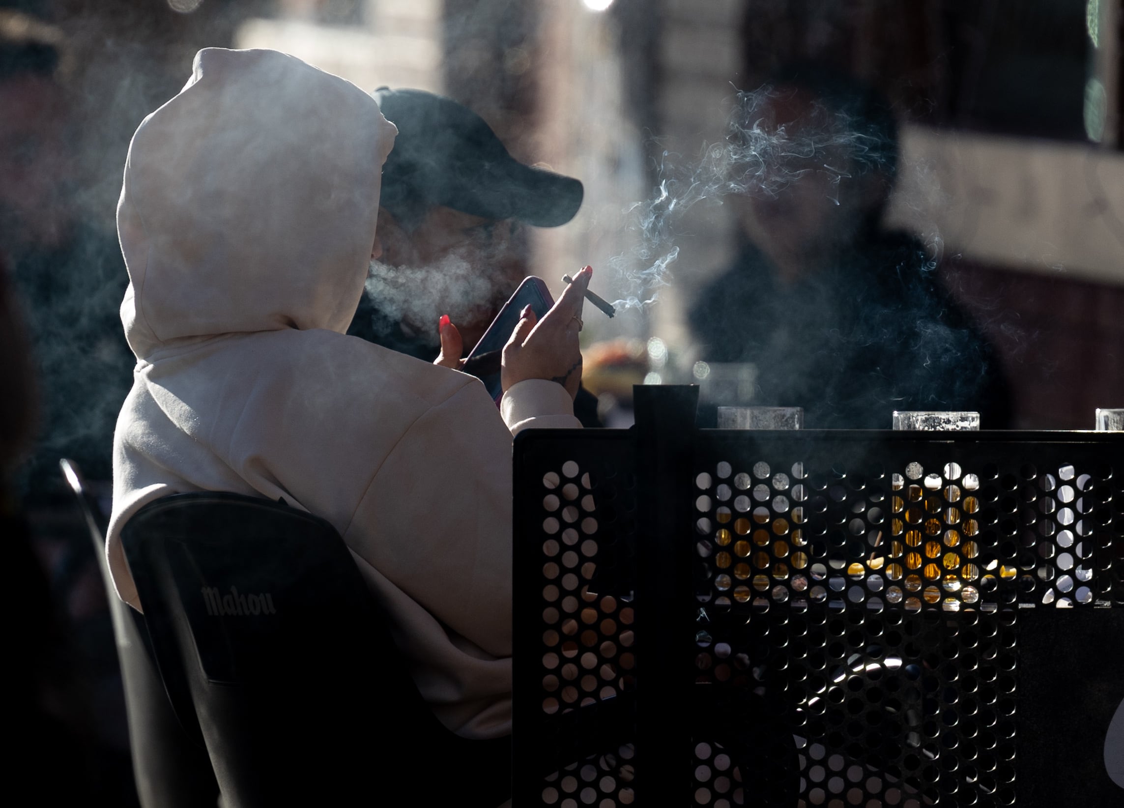 La tecnología baja los humos  al tabaco