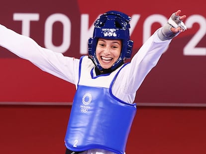 Adriana Cerezo celebra el pase a la pelea por el oro en los Juegos de Tokio en la categoría de -49 kg.