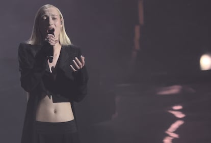 La joven cantante S10, representante de Países Bajos, con 'Die Diepte'.