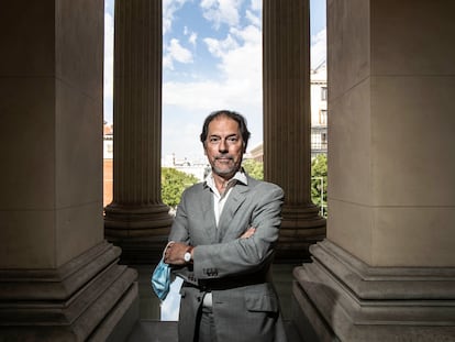 Javier Arnaldo, responsable del Centro de Estudios del Museo del Prado, en el Casón del Buen Retiro.