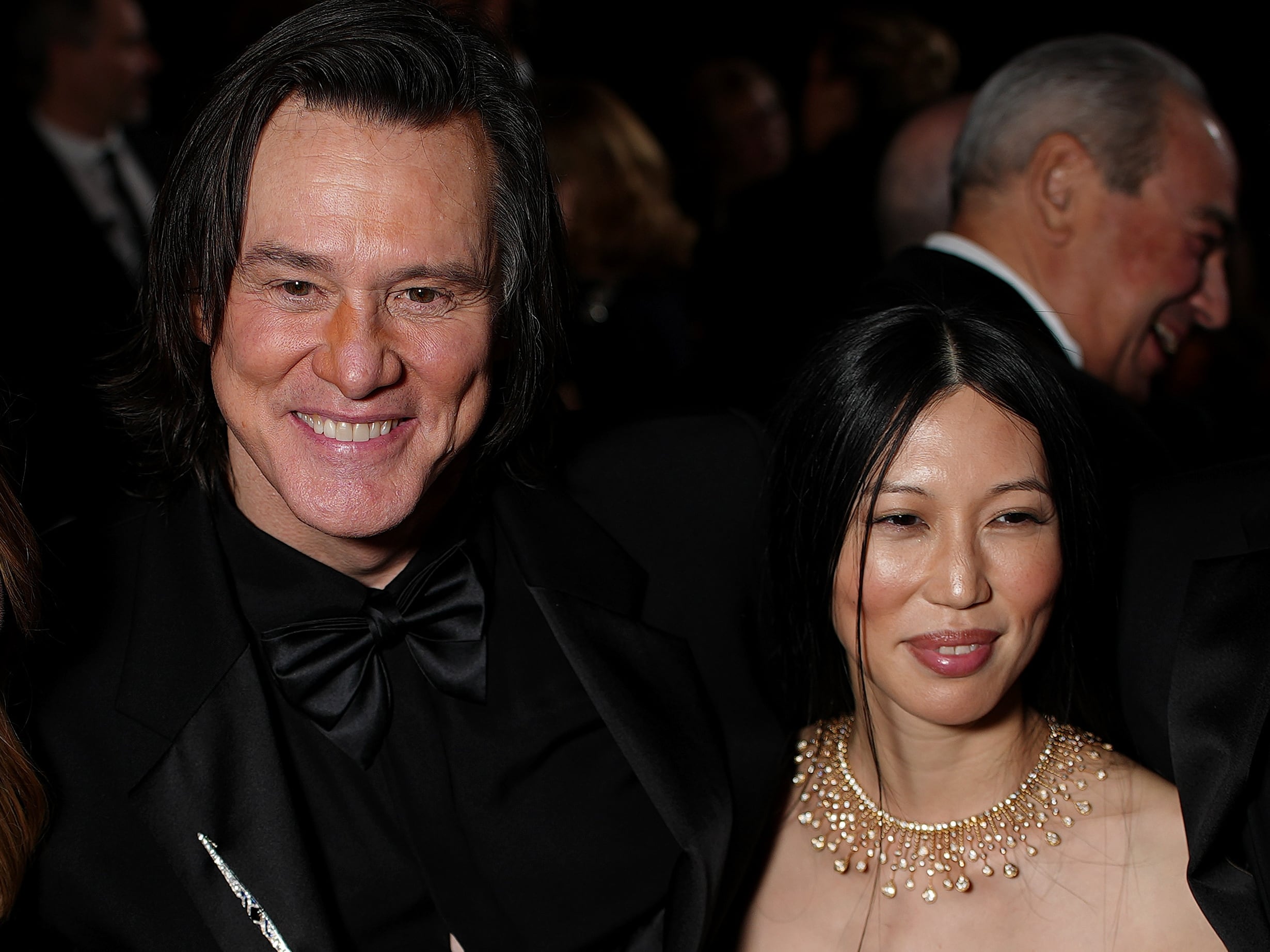 Jim Carrey se casa en secreto con Min Ah siete meses después de su debut como pareja