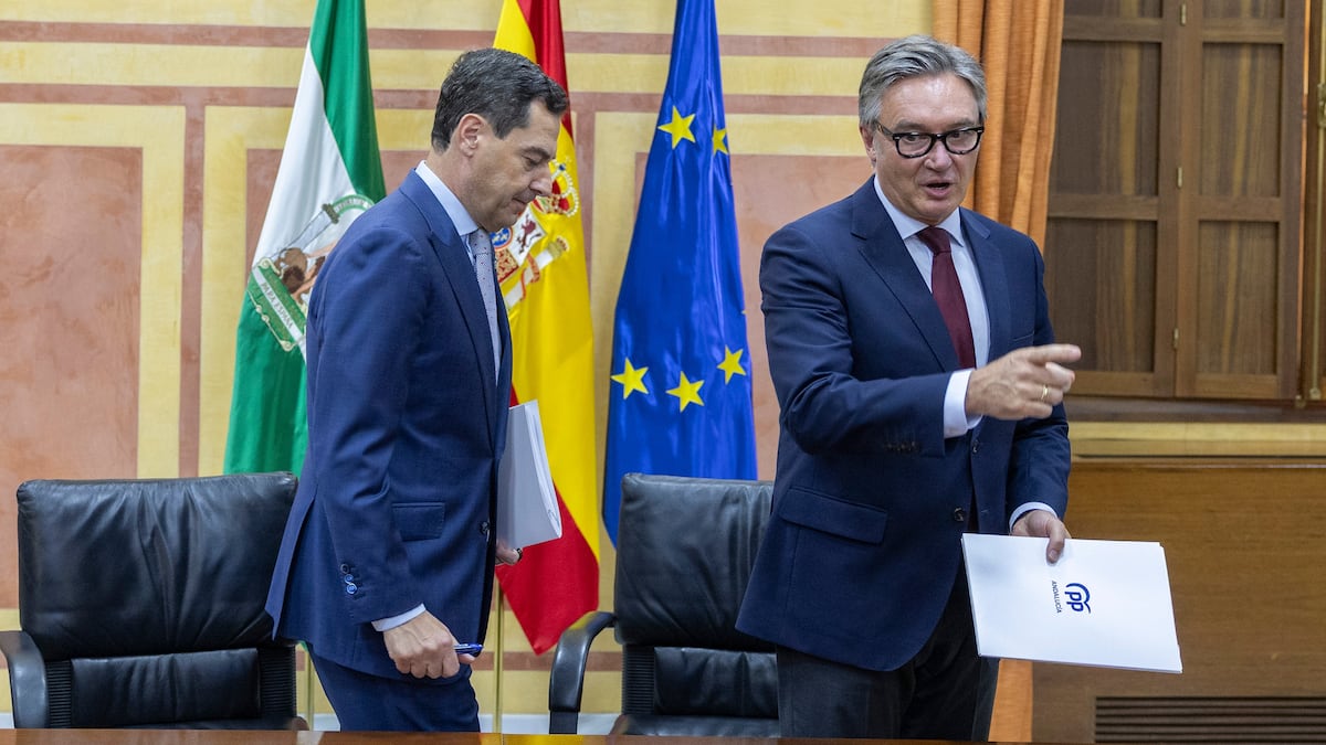 Moreno cede y pacta un gobierno de coalición con Vox | España | EL PAÍS