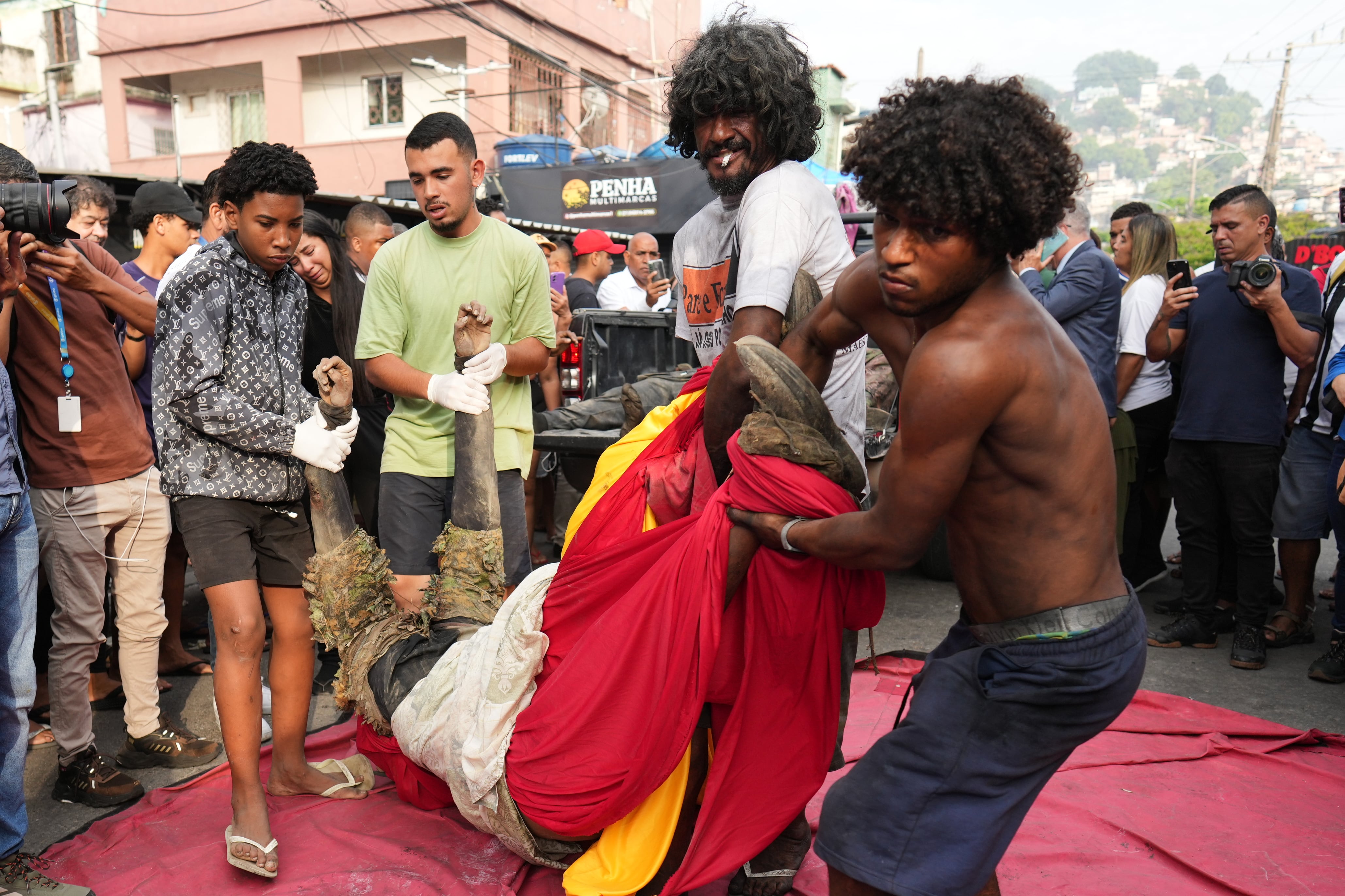 El Comando Vermelho, un grupo carioca volcado en el narco con 30.000 hombres y en expansión