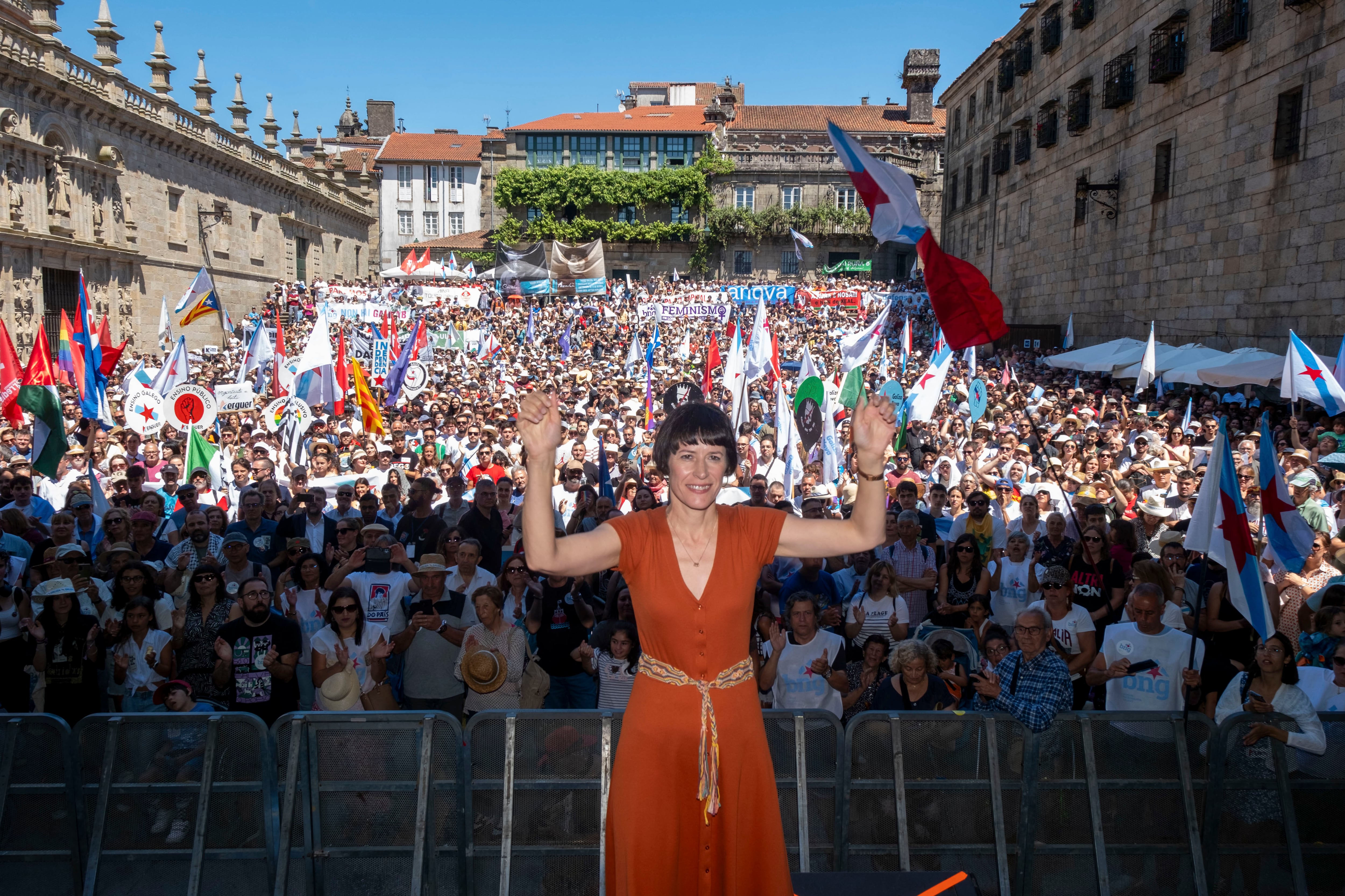 Pontón avisa a Rueda en la gran fiesta del nacionalismo gallego: “No tenemos techo y cada día somos más”